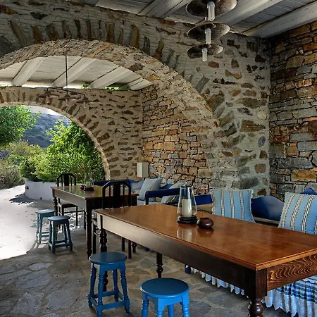 מלון Belogna Ikons Naxos 5*