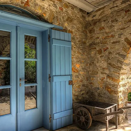 Belogna Ikons Naxos